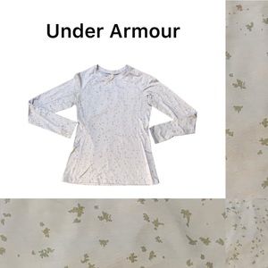 Under Armour insulated workout top.  In good condition- MED